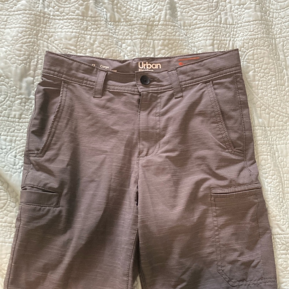 Boys Urban Pipeline size 12 cargo shorts grey with light stripes